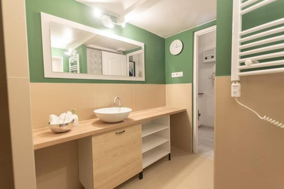 Central Stay Gozsdu Budapest Eksteriør bilde
